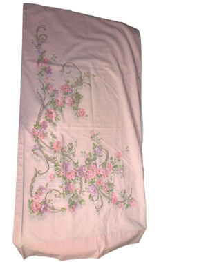 Utica vintage Floral pillowcase Pink Green